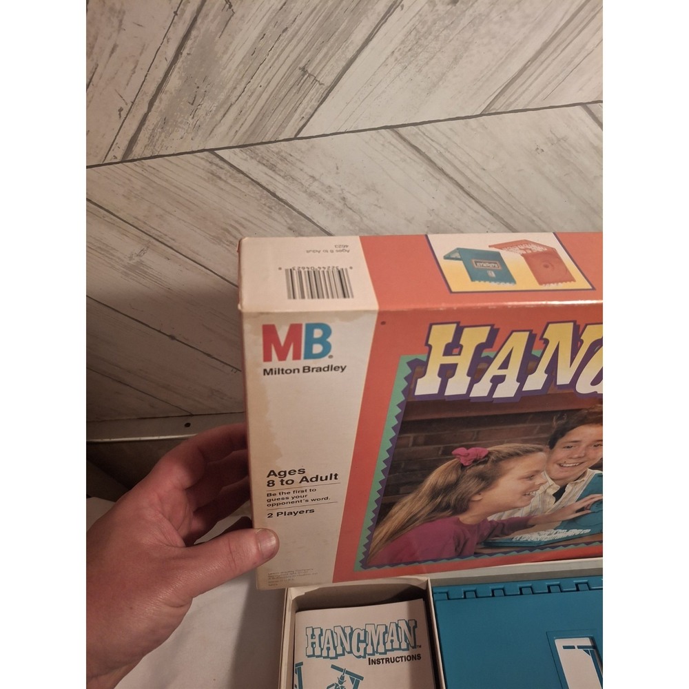 VINTAGE Hangman COMPLETE Milton Bradley 1988 Words Classic Game - Picture 6 of 10